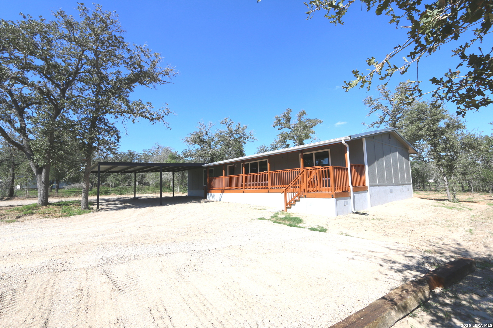 146 Hickory Run, La Vernia, TX 78121