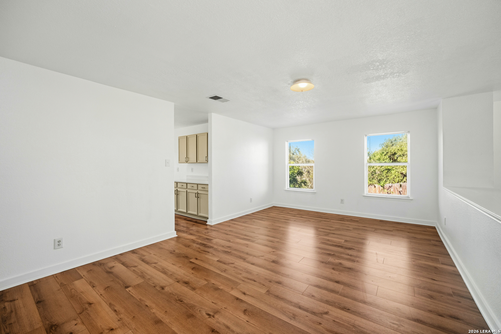 822 Empresario Dr, San Antonio, TX 78253