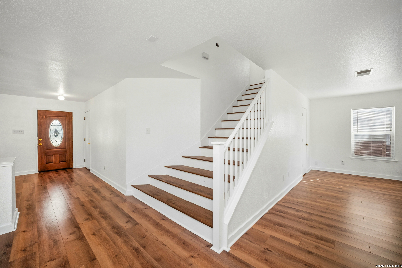 822 Empresario Dr, San Antonio, TX 78253