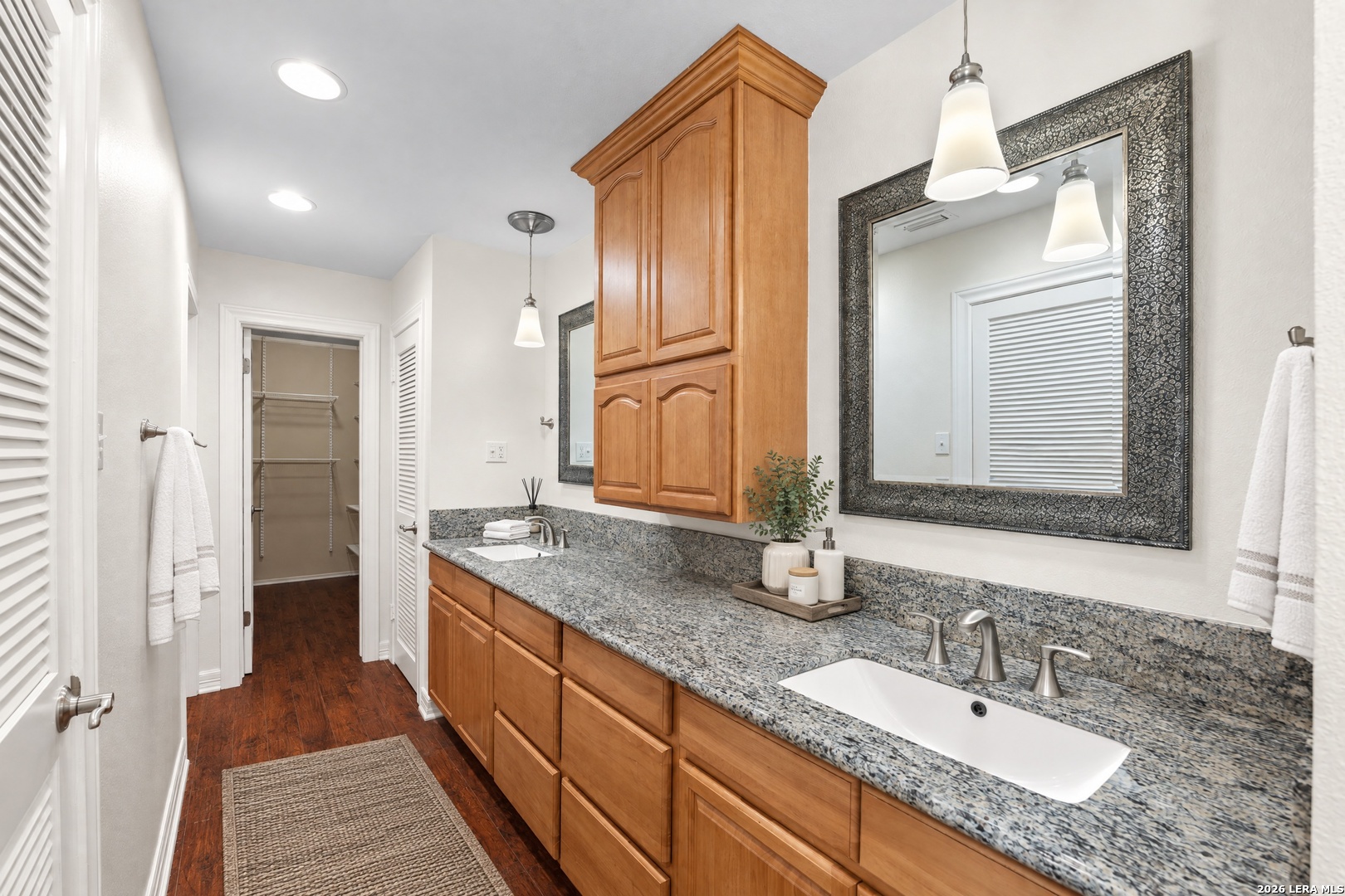 3605 HIDDEN DR, #F4, San Antonio, TX 78217