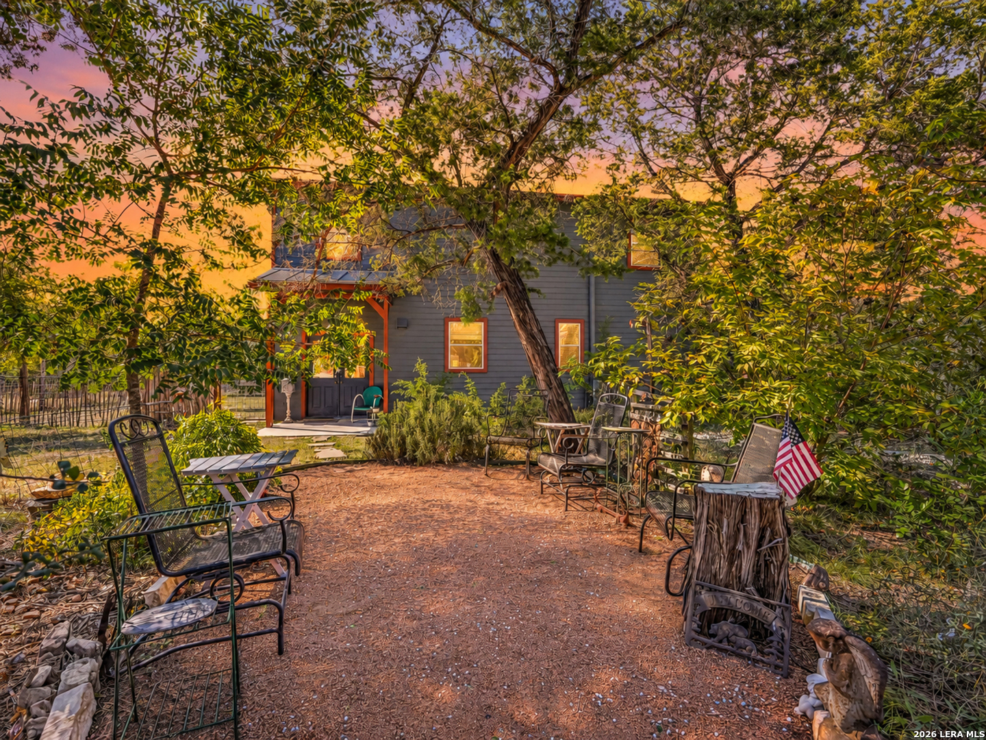 247 LIVE OAK RDG, Bandera, TX 78003