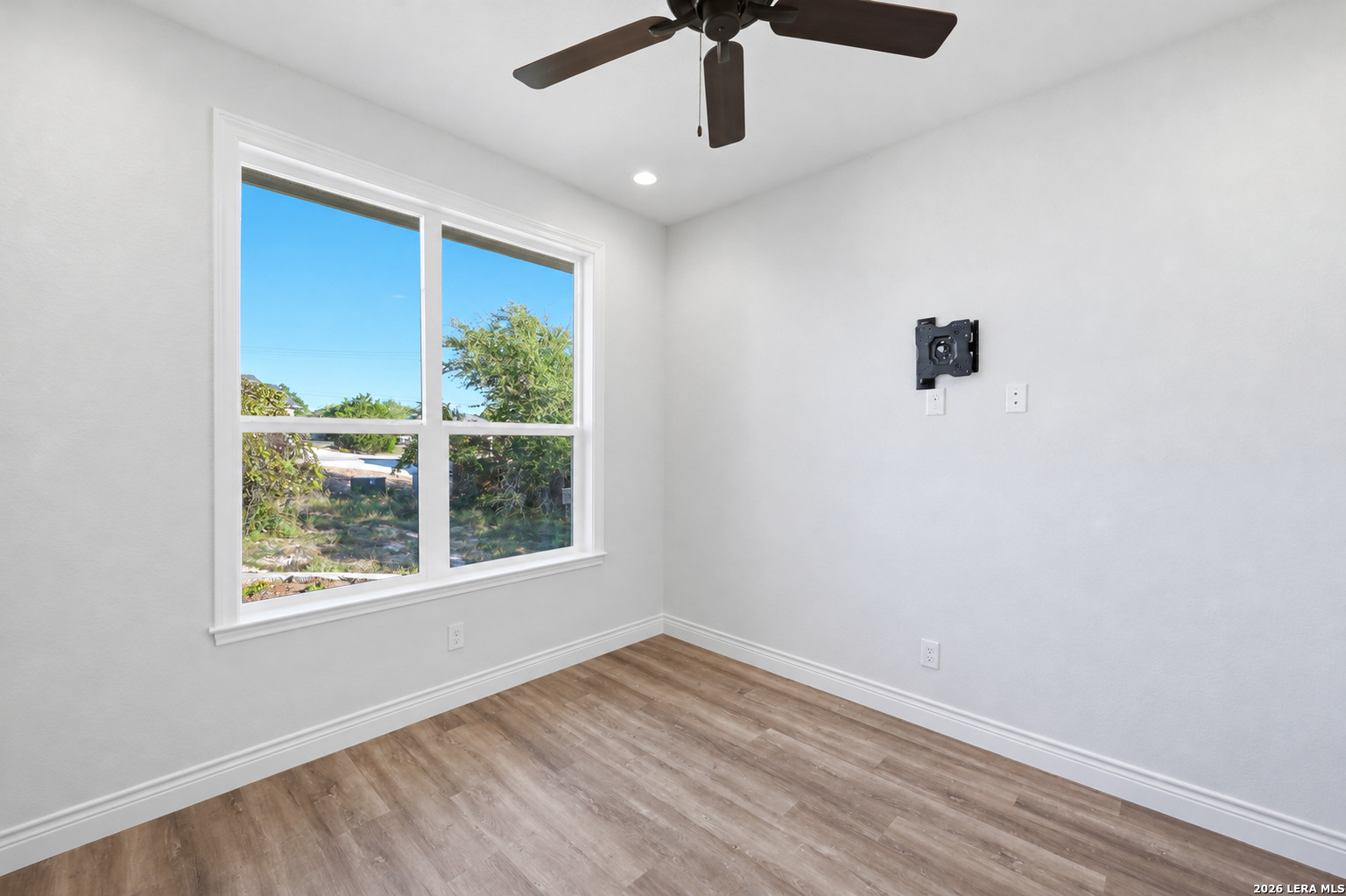 105 MONROE UPTON CT, Blanco, TX 78606