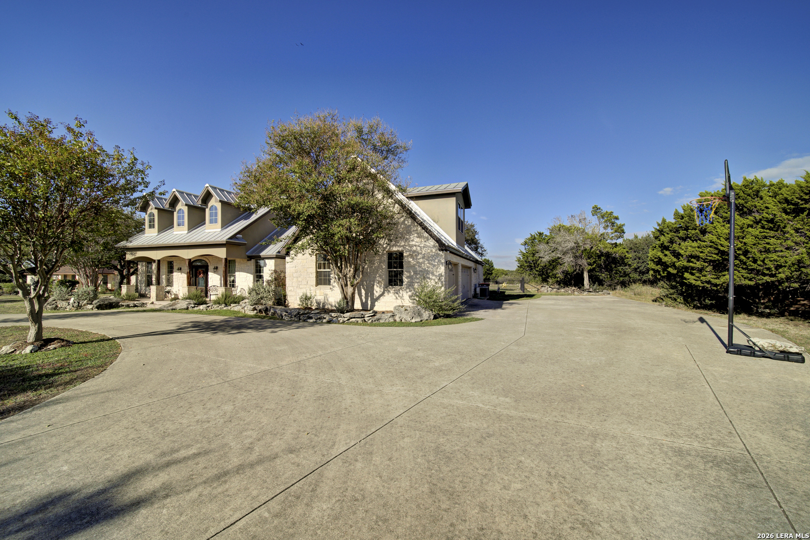 522 Mystic Pkwy, Spring Branch, TX 78070