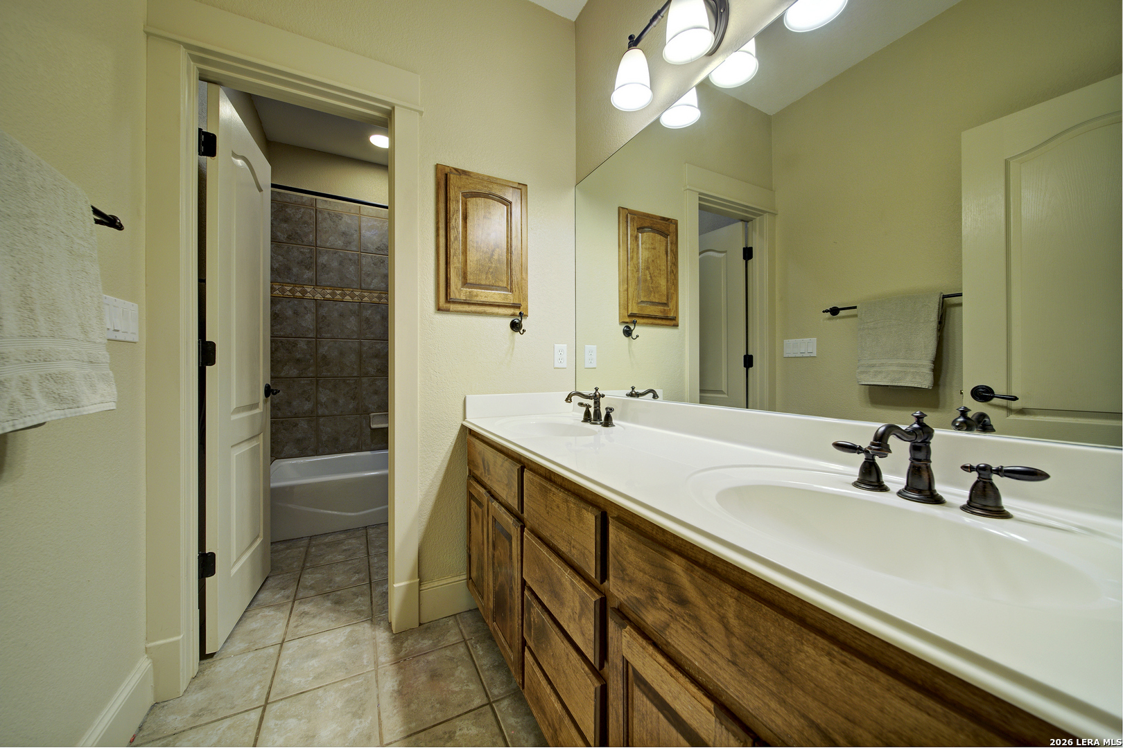522 Mystic Pkwy, Spring Branch, TX 78070
