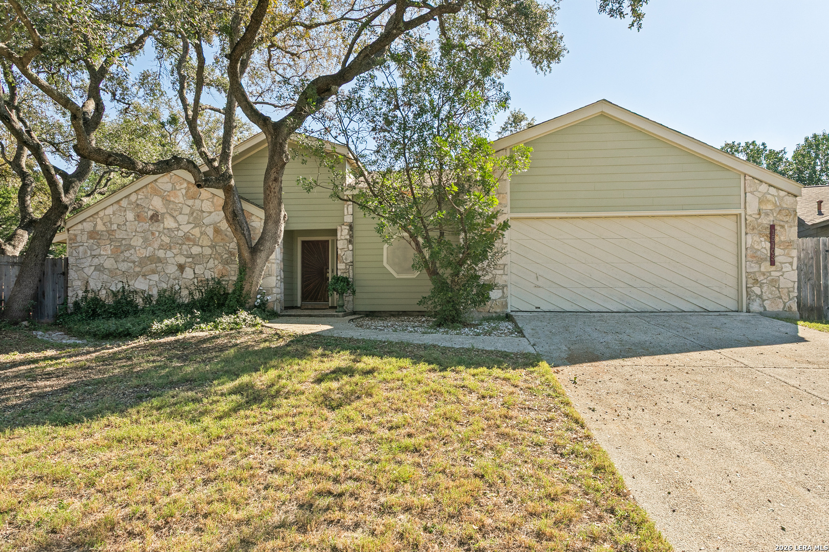 15103 SPRING WATER CIR, San Antonio, TX 78247