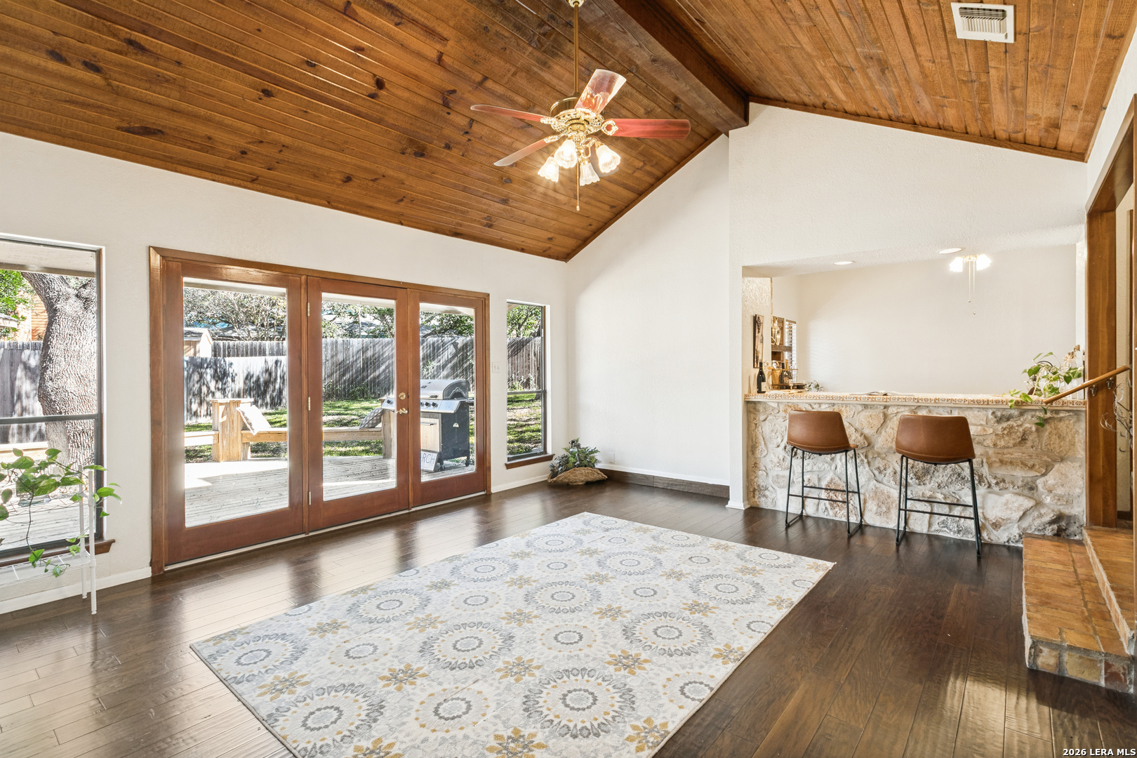 15103 SPRING WATER CIR, San Antonio, TX 78247
