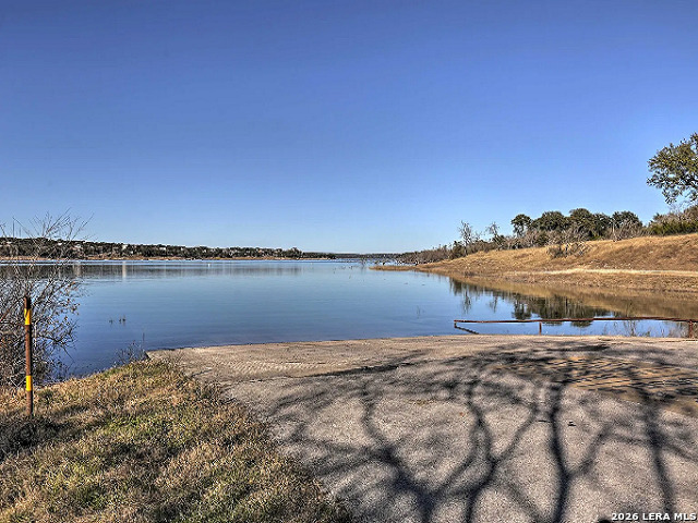 1275 Trailridge Dr, Canyon Lake, TX 78133