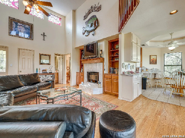 1275 Trailridge Dr, Canyon Lake, TX 78133