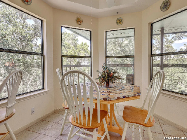 1275 Trailridge Dr, Canyon Lake, TX 78133
