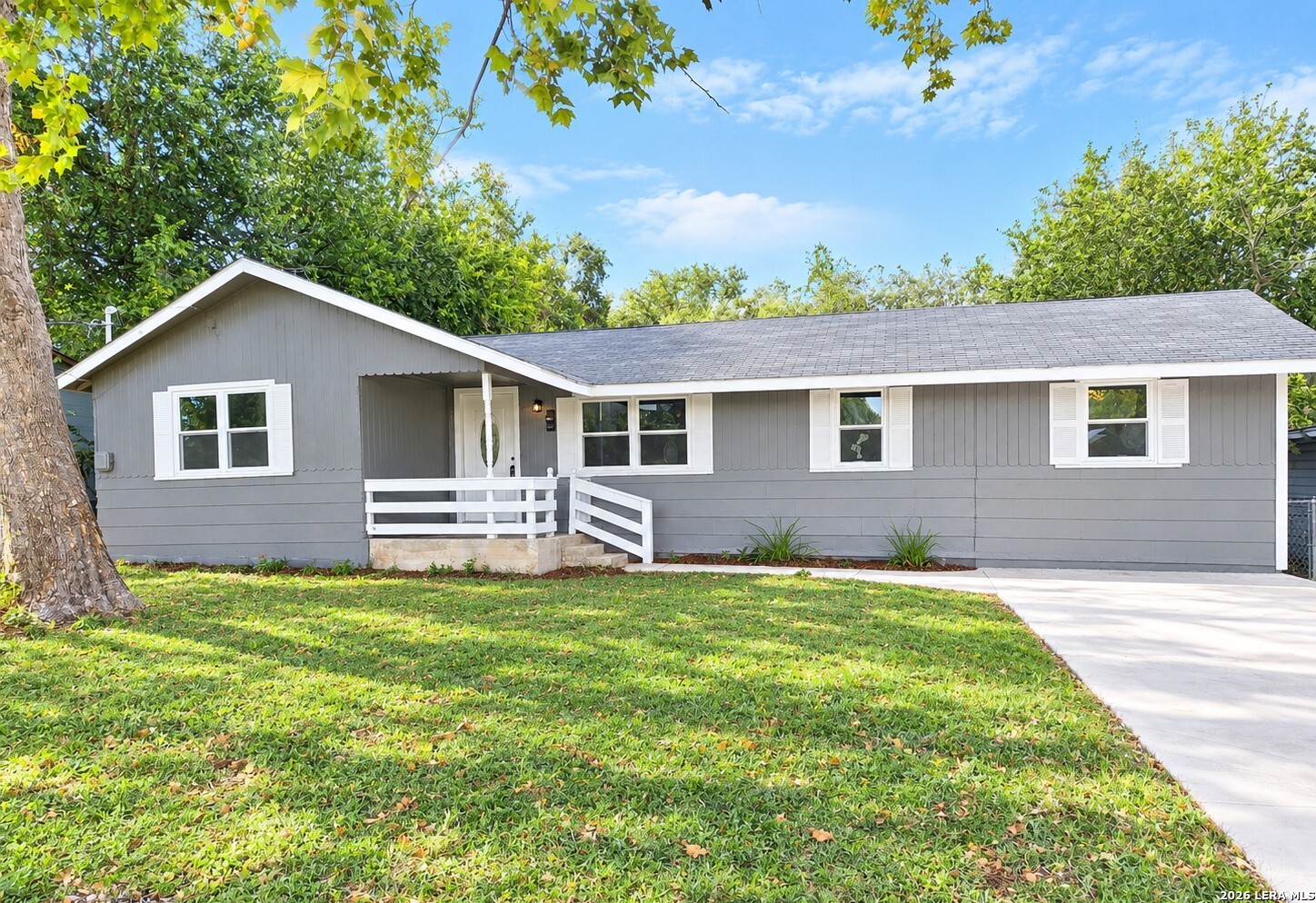 Property photo for 705 SHORT AVE, Seguin, TX