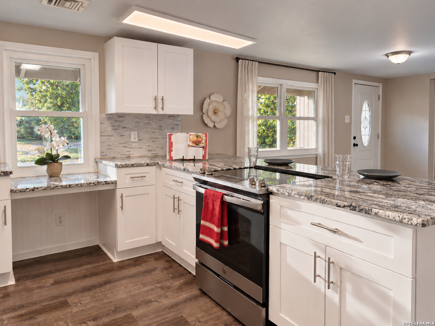 705 SHORT AVE, Seguin, TX 78155