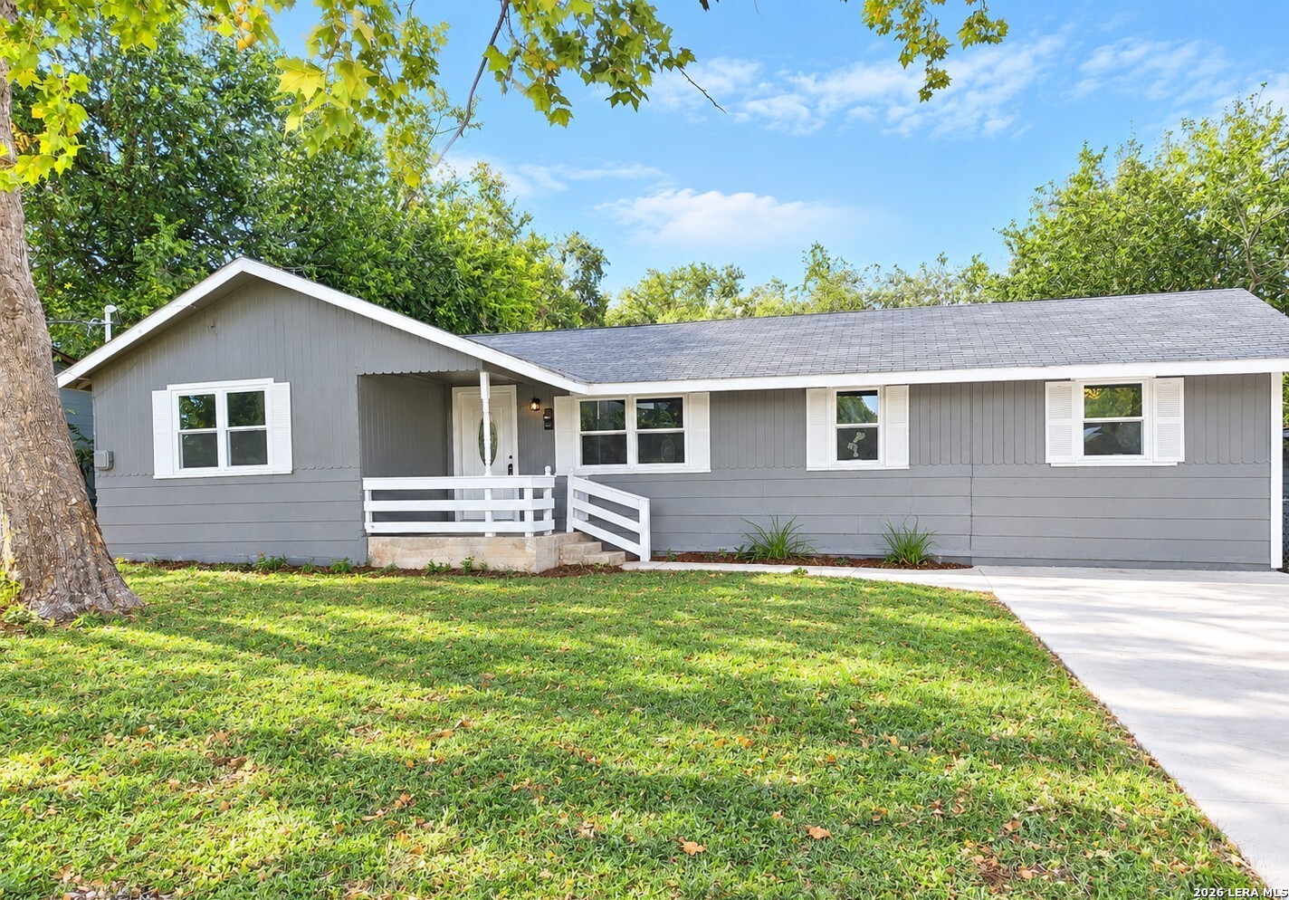 Property photo for 705 SHORT AVE, Seguin, TX