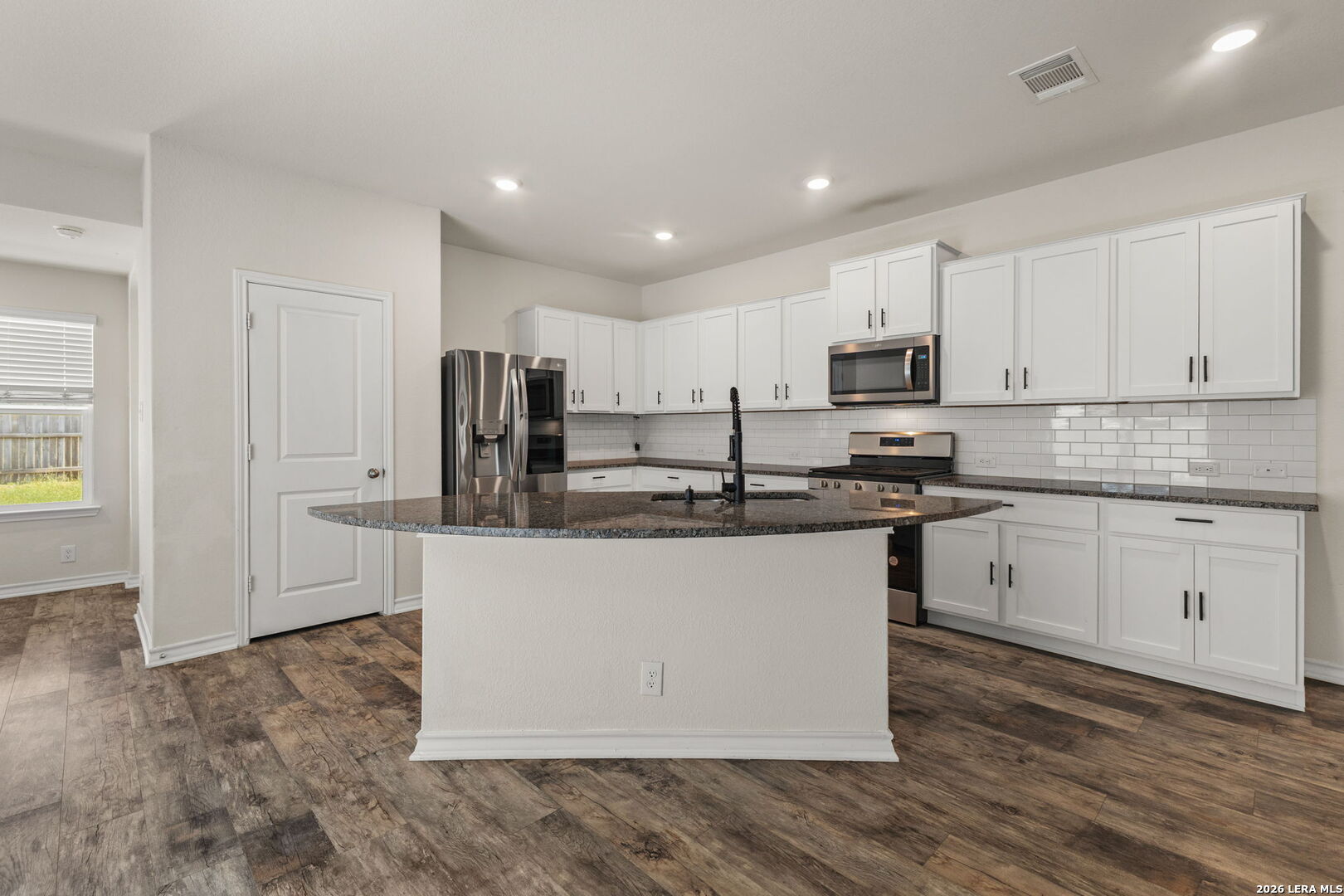 6723 HOFFMAN PLN, San Antonio, TX 78252