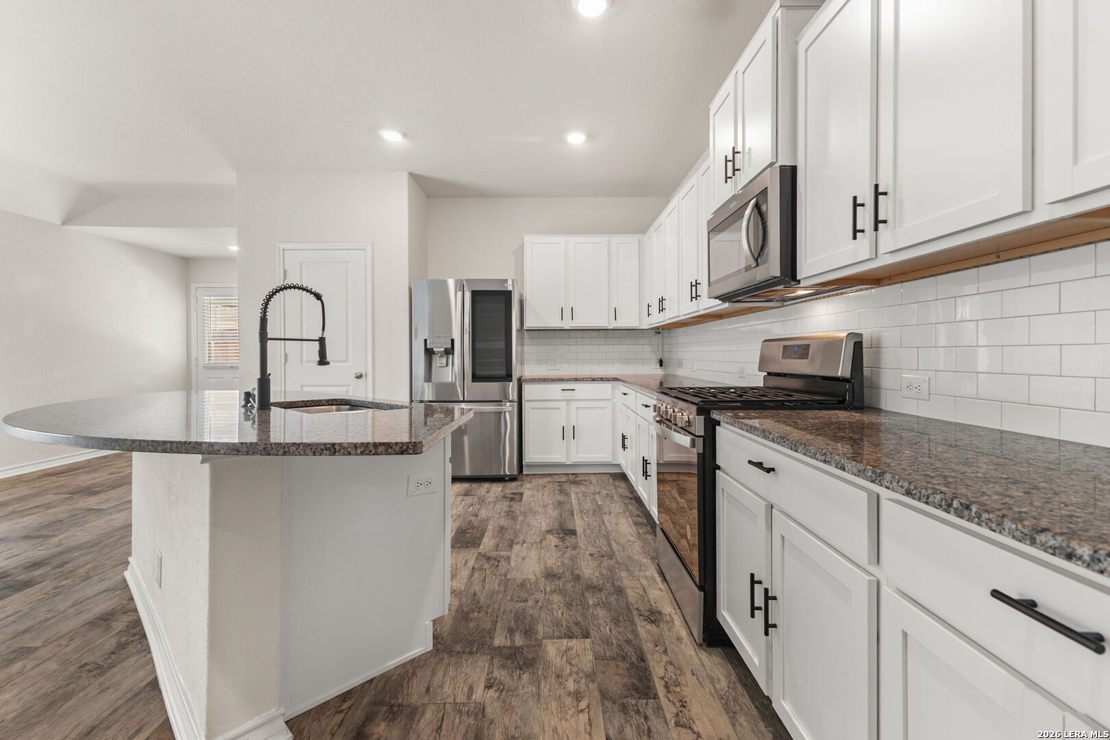 6723 HOFFMAN PLN, San Antonio, TX 78252