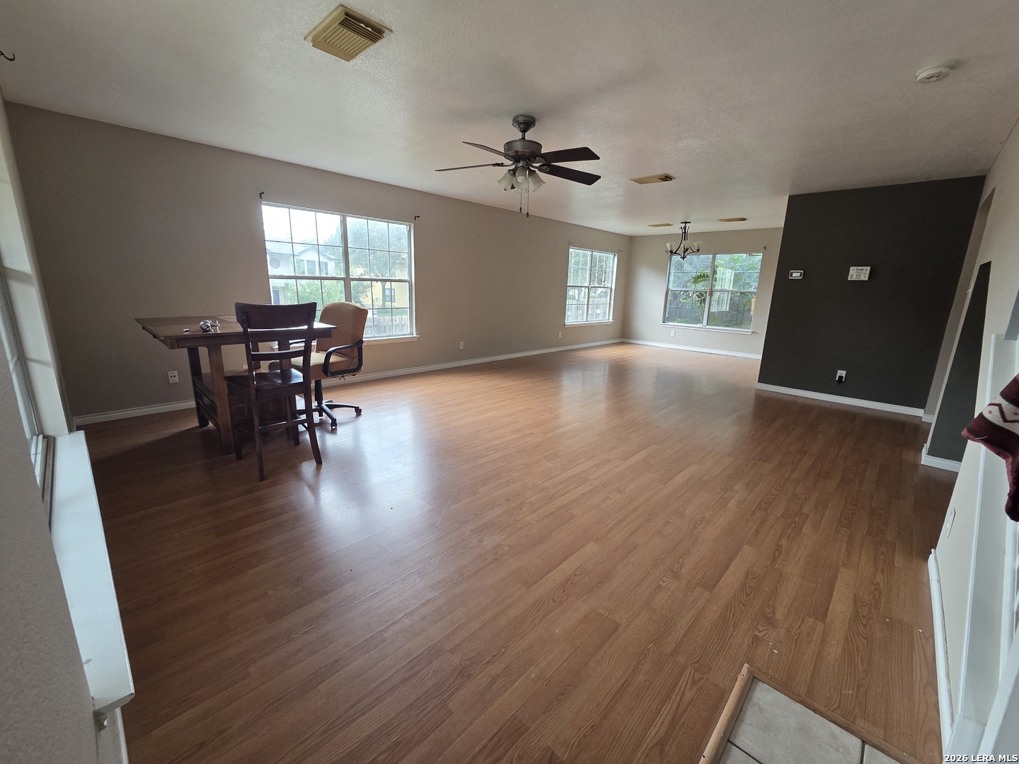 7601 Forest Vale, Live Oak, TX 78233