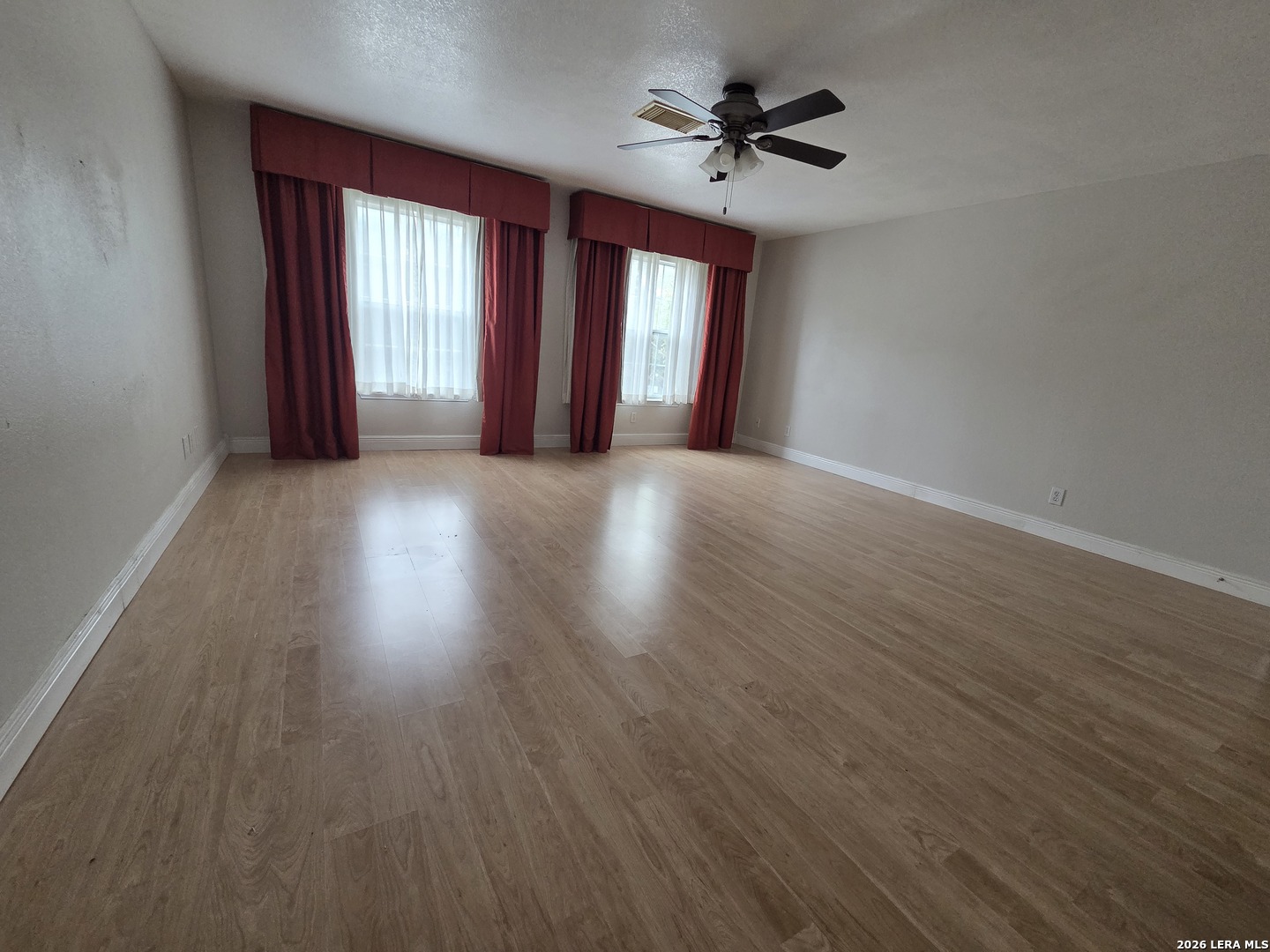 7601 Forest Vale, Live Oak, TX 78233
