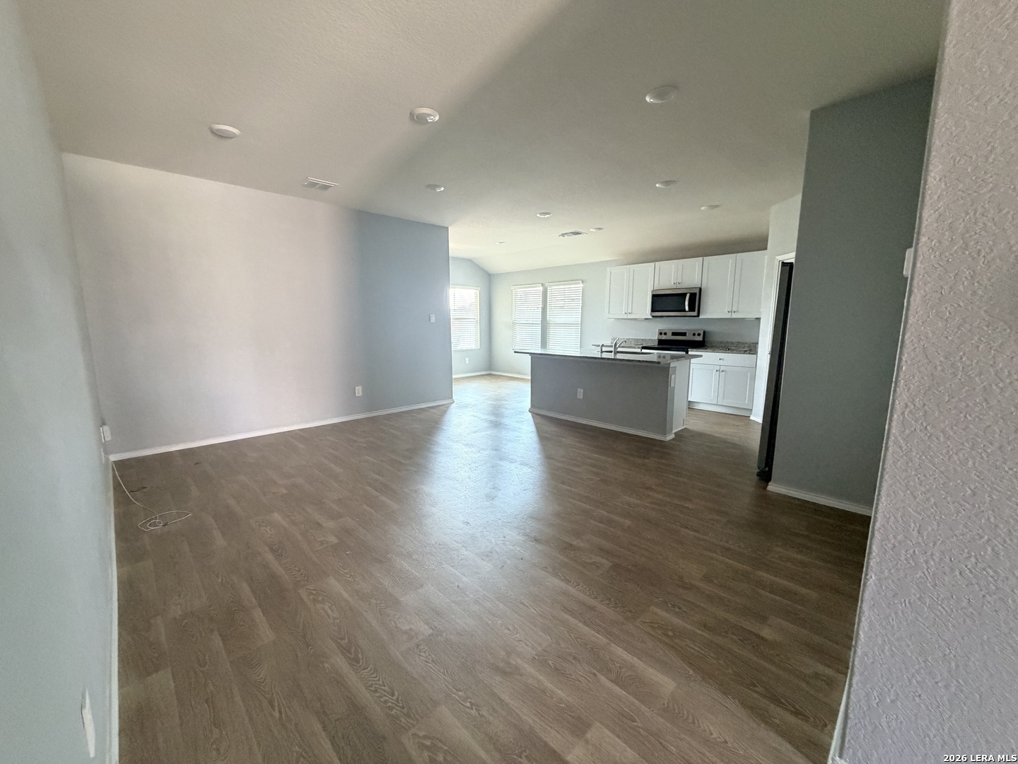 556 Chaco Loop, Seguin, TX 78155