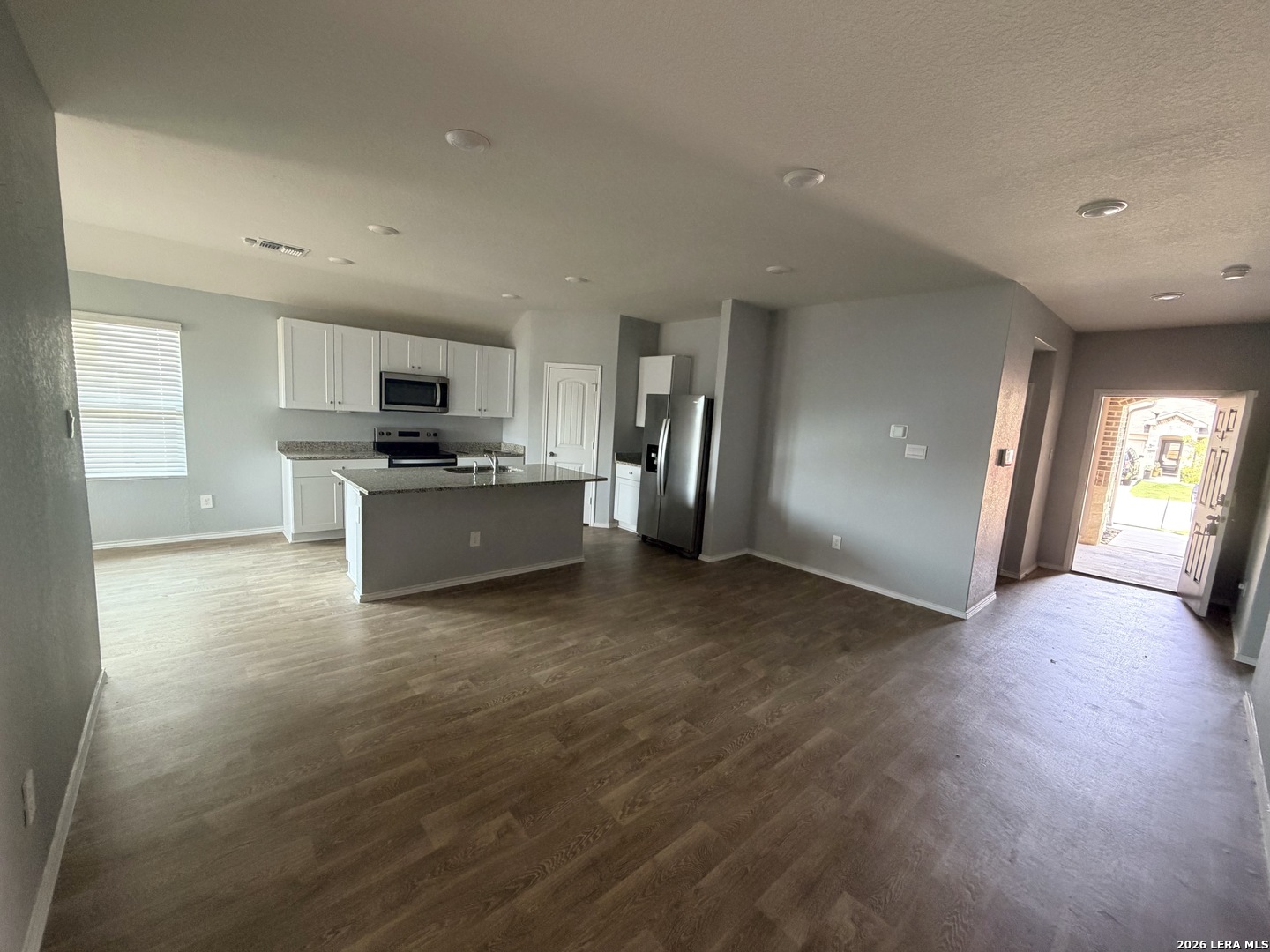 556 Chaco Loop, Seguin, TX 78155