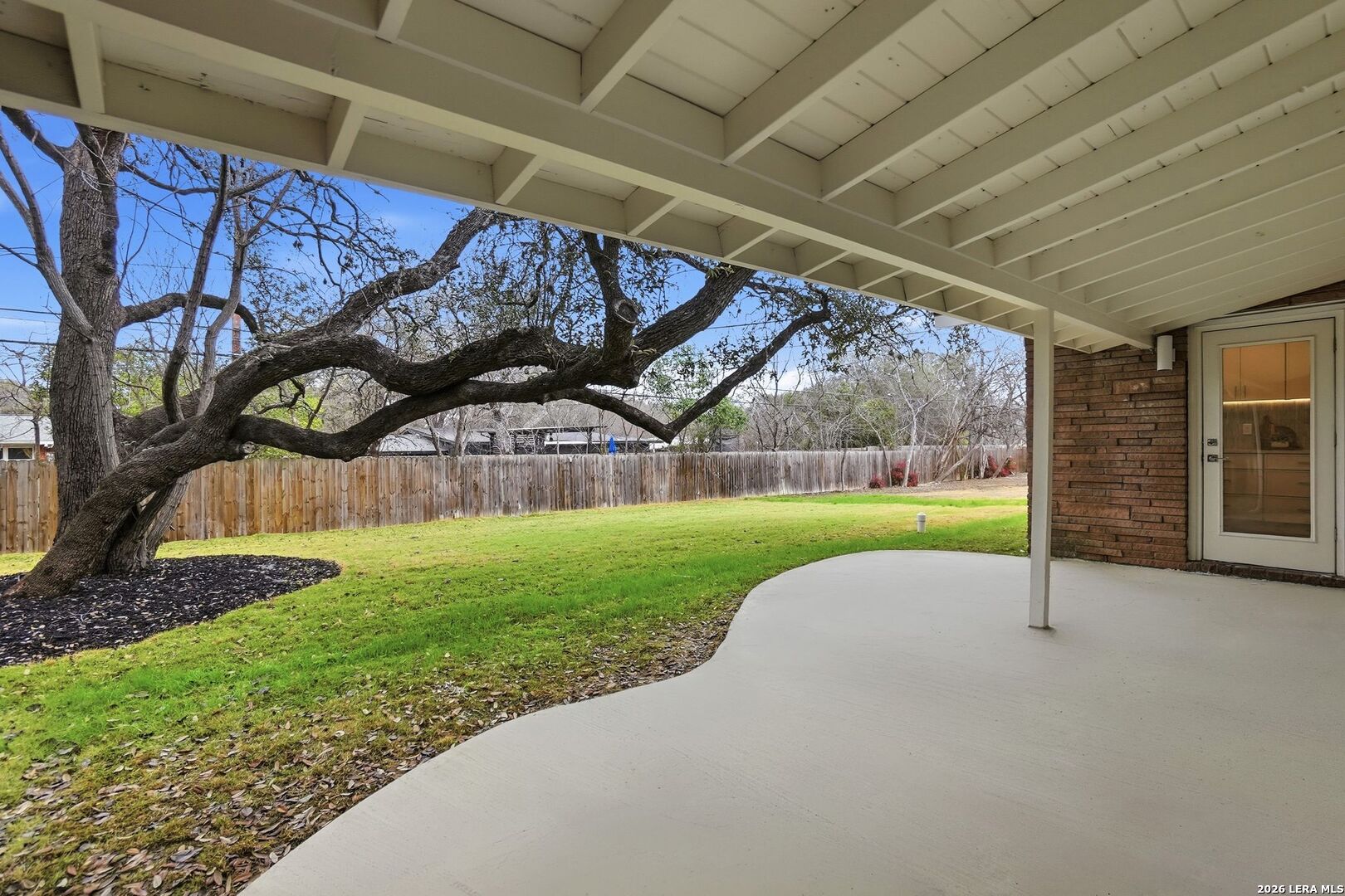 527 BURNSIDE DR, San Antonio, TX 78209