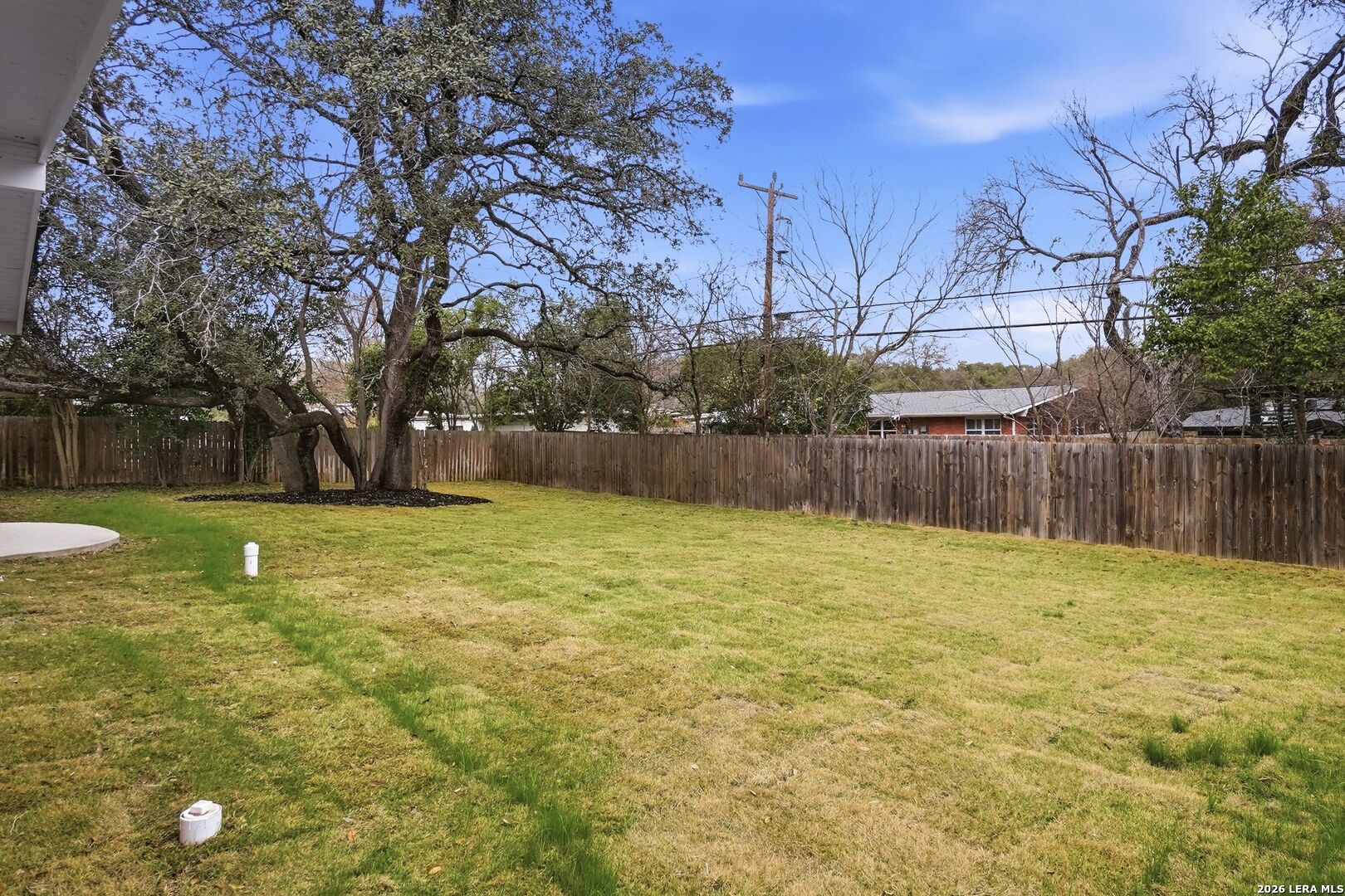 527 BURNSIDE DR, San Antonio, TX 78209