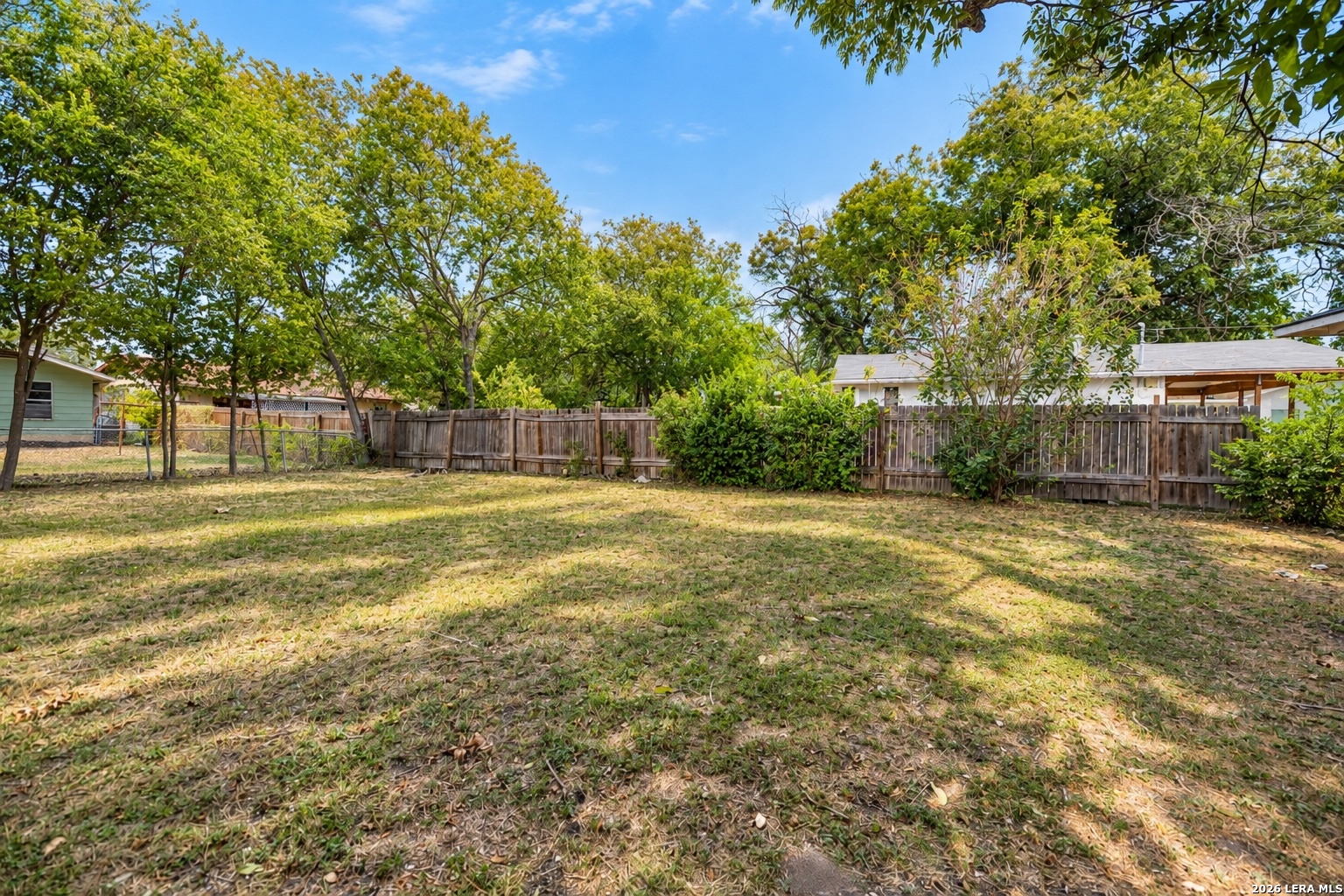 433 W Wright Blvd, Universal City, TX 78148