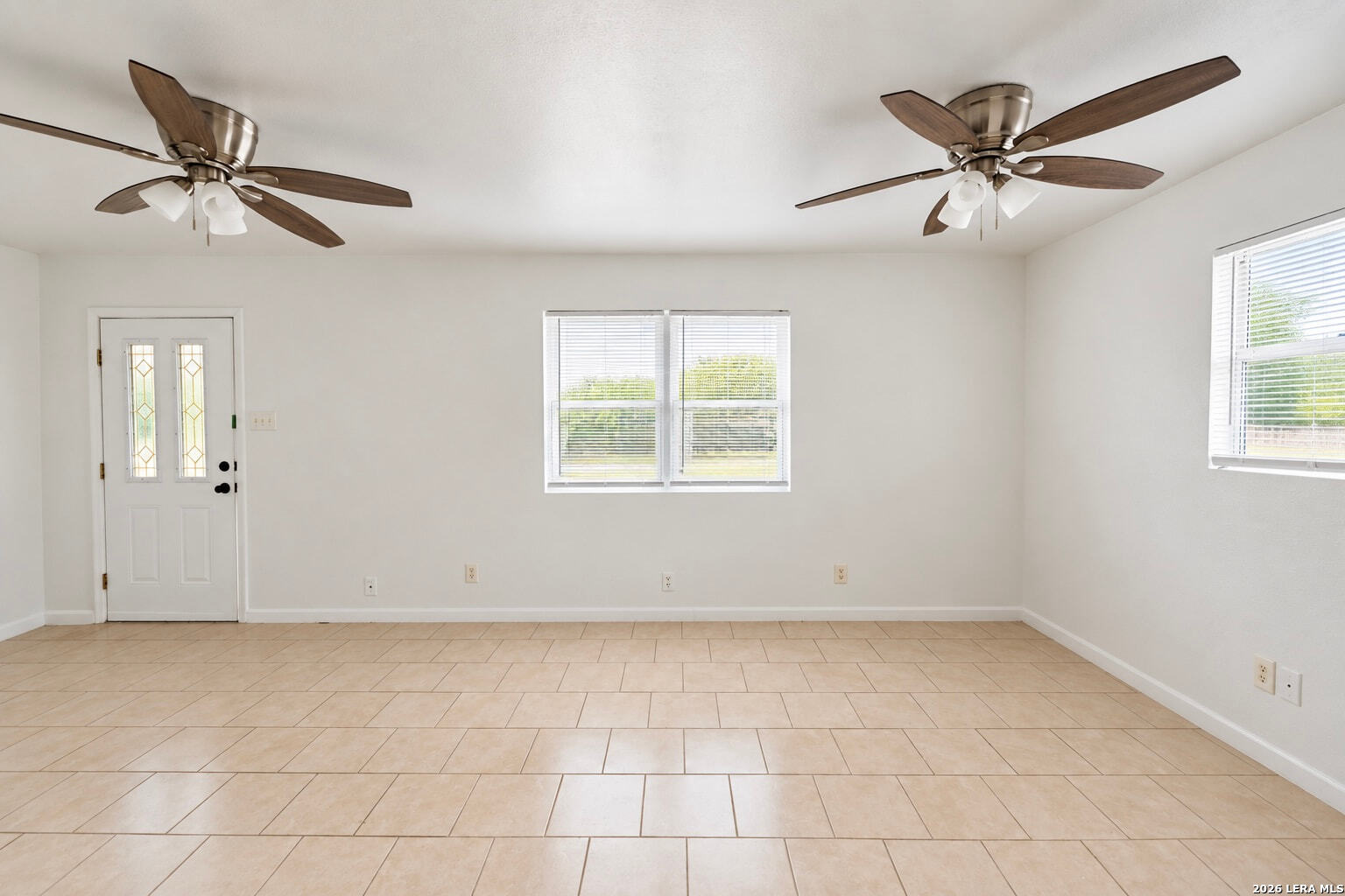 433 W Wright Blvd, Universal City, TX 78148