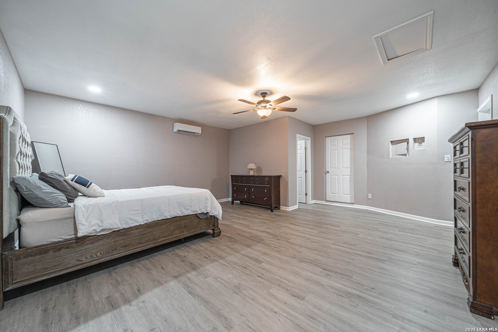 6010 HILLJE ST, San Antonio, TX 78223