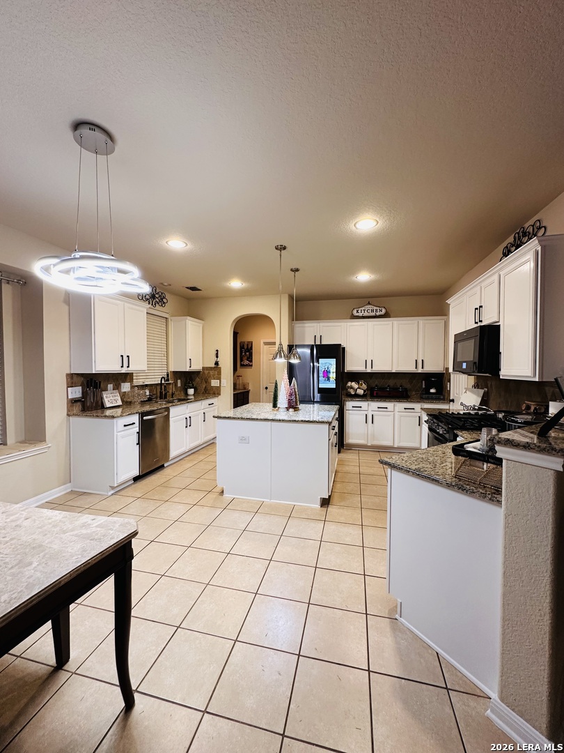5706 Pioneer Path, San Antonio, TX 78253