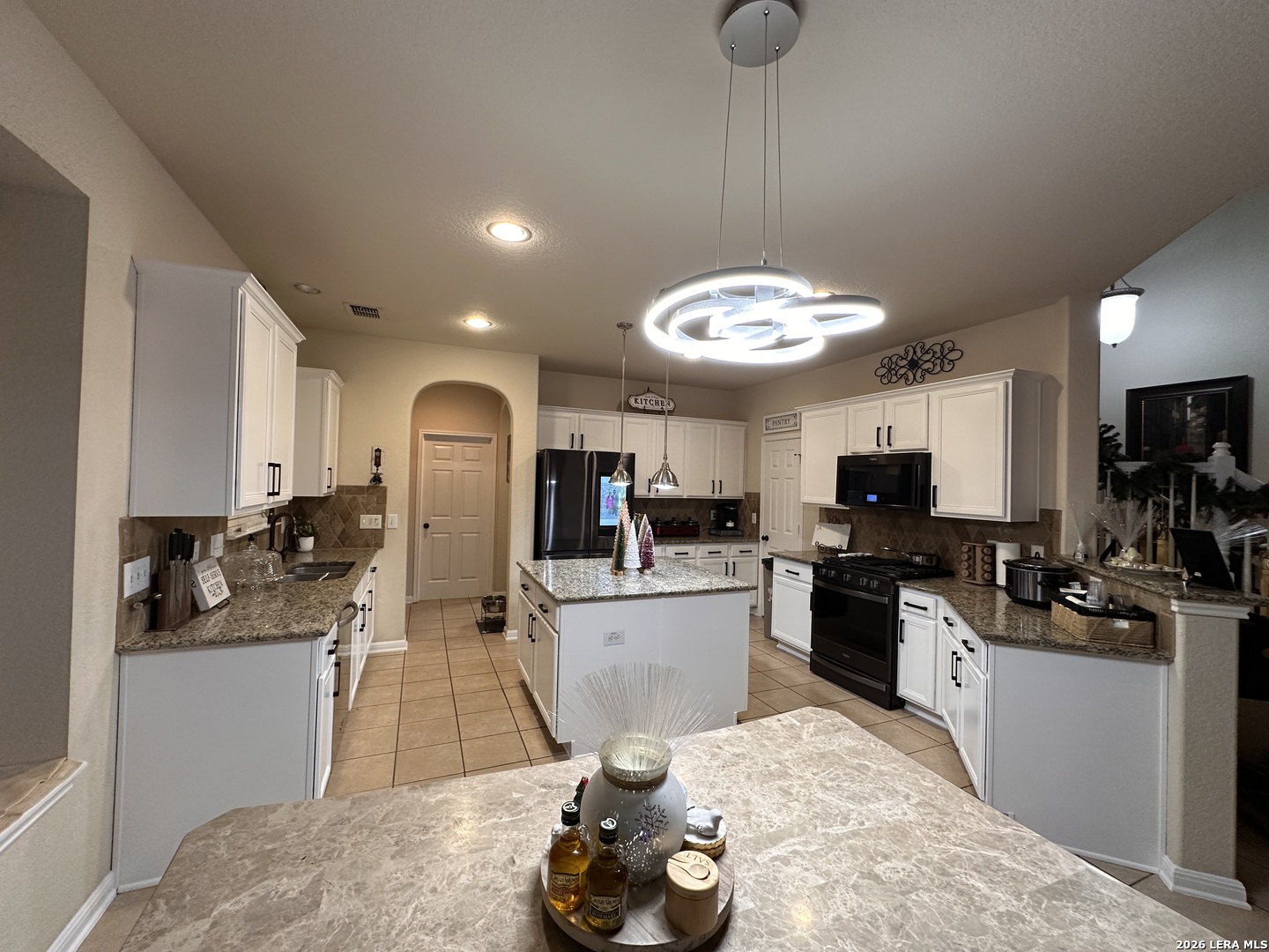 5706 Pioneer Path, San Antonio, TX 78253