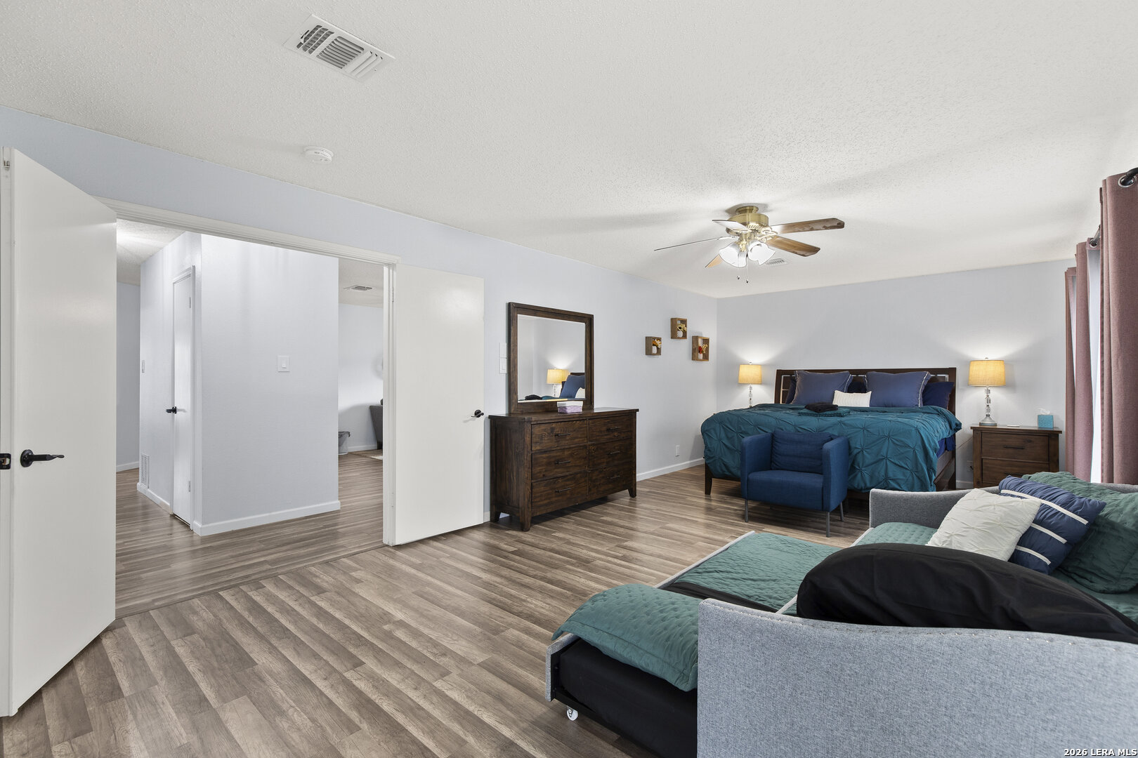 9107 VICTORY PASS DR, San Antonio, TX 78240