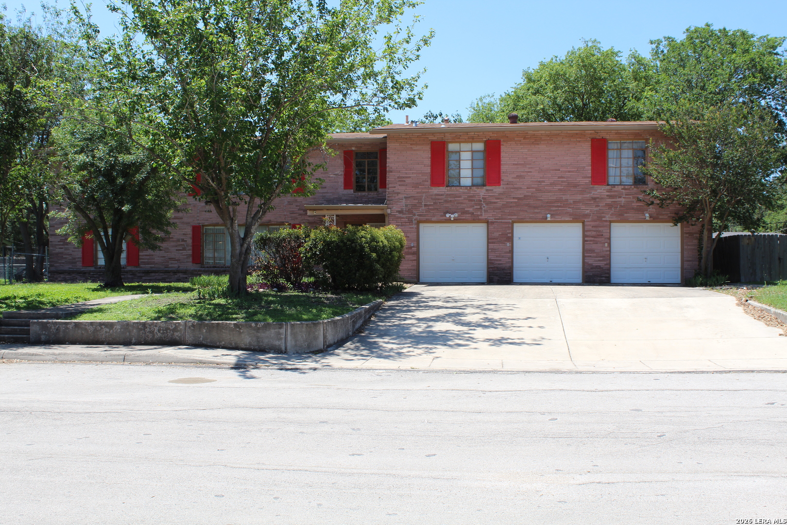 206 SENISA DR, San Antonio, TX 78228