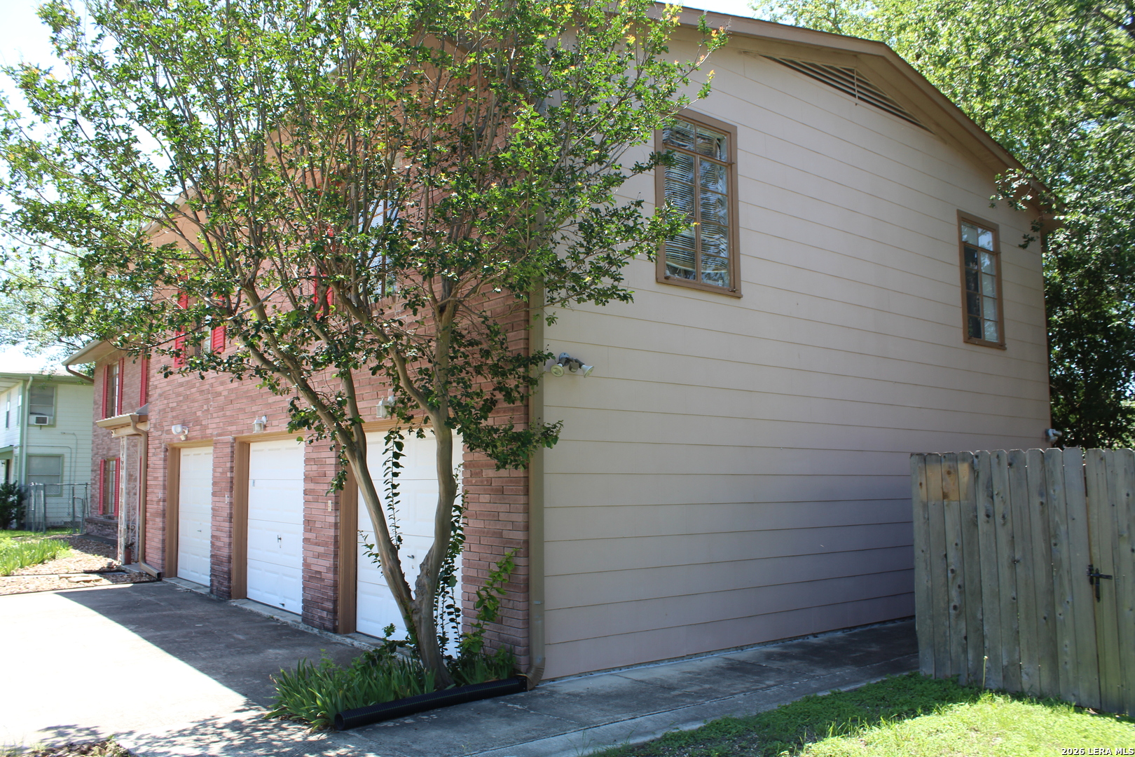 206 SENISA DR, San Antonio, TX 78228