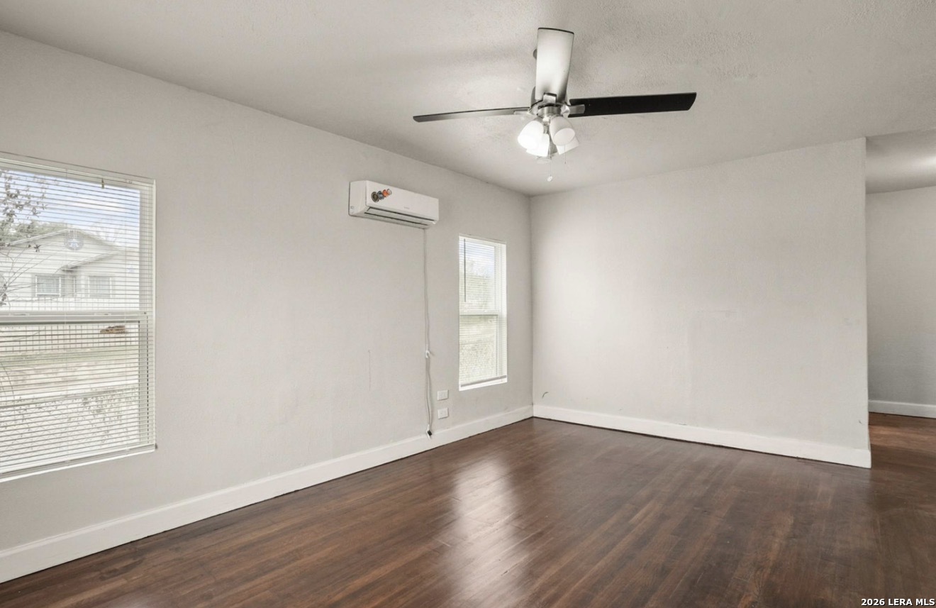 2303 Burnet, San Antonio, TX 78202