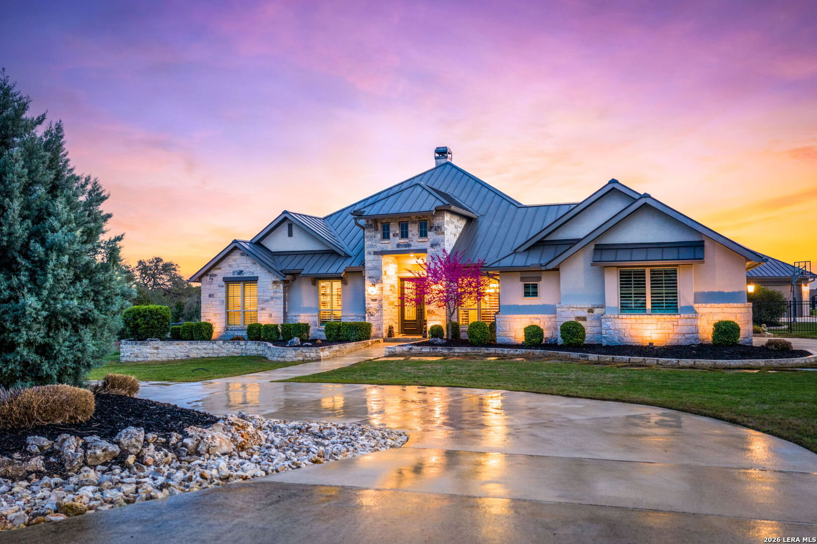 561 Cross Oak, New Braunfels, TX 78132