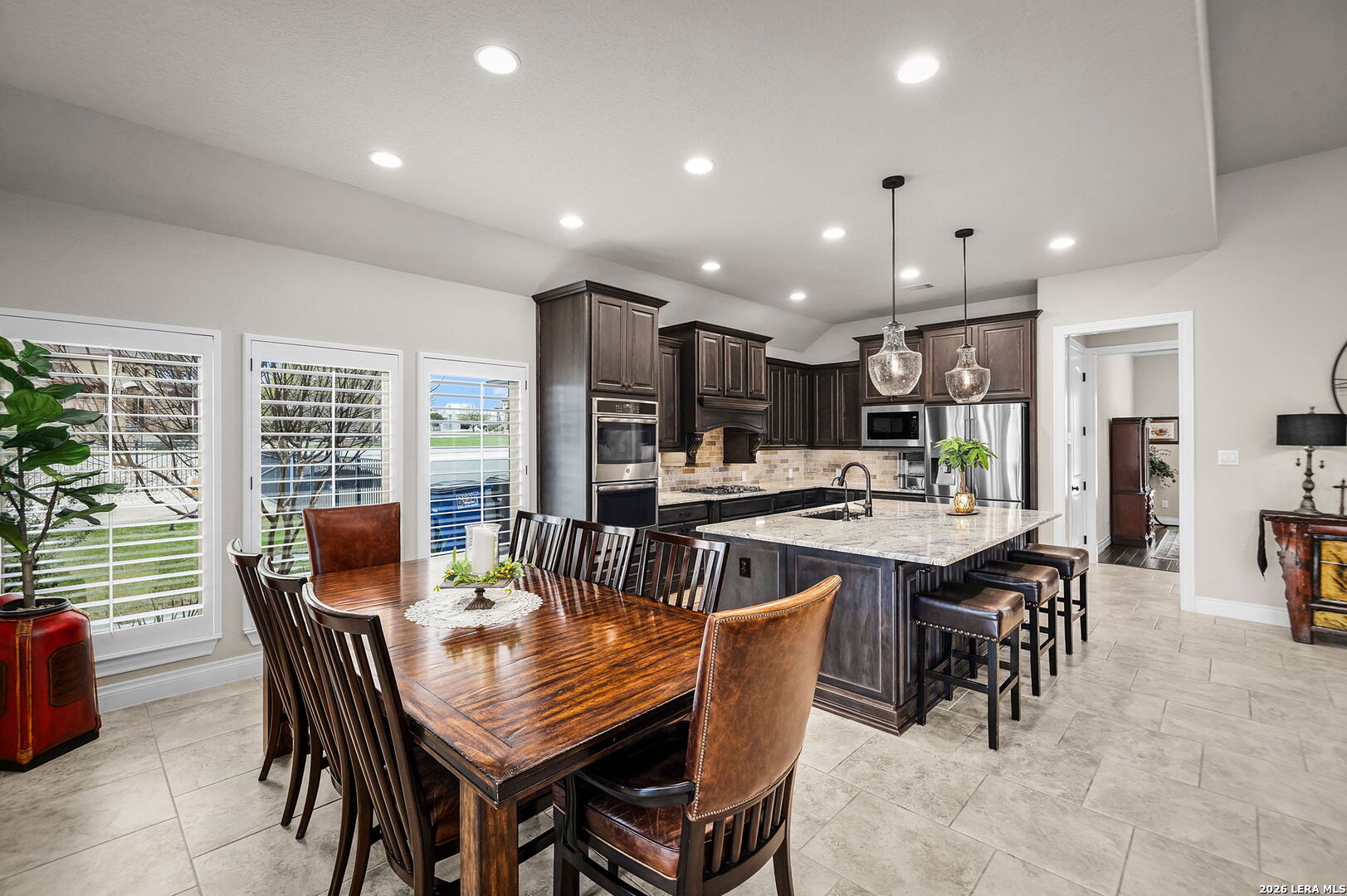 561 Cross Oak, New Braunfels, TX 78132