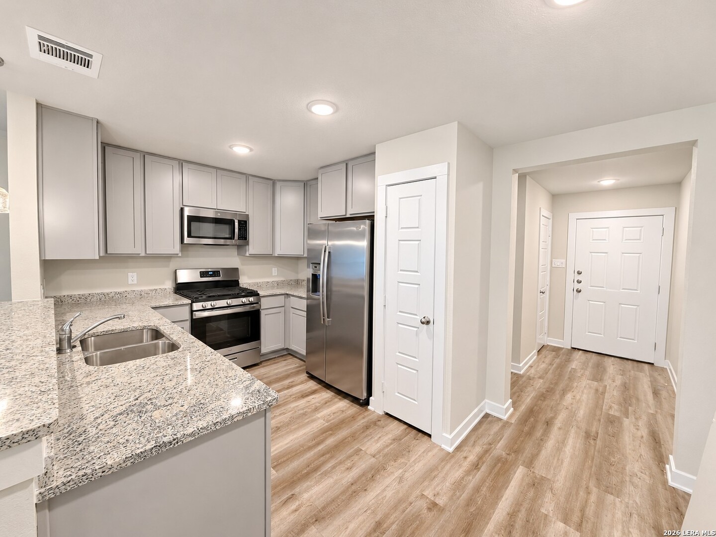 812 RYAN XING, San Antonio, TX 78253