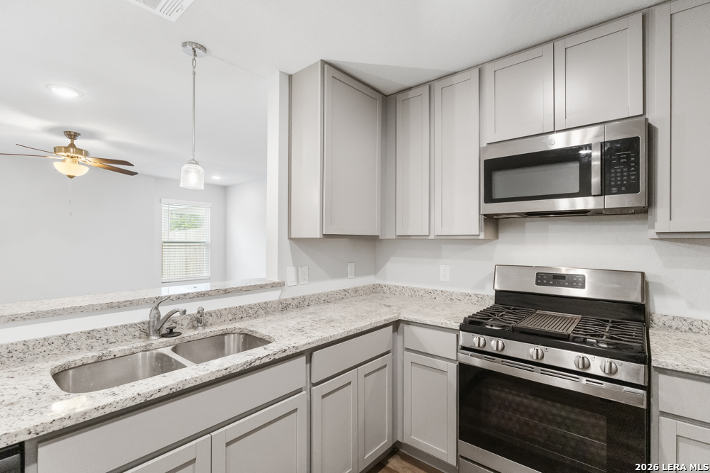 812 RYAN XING, San Antonio, TX 78253