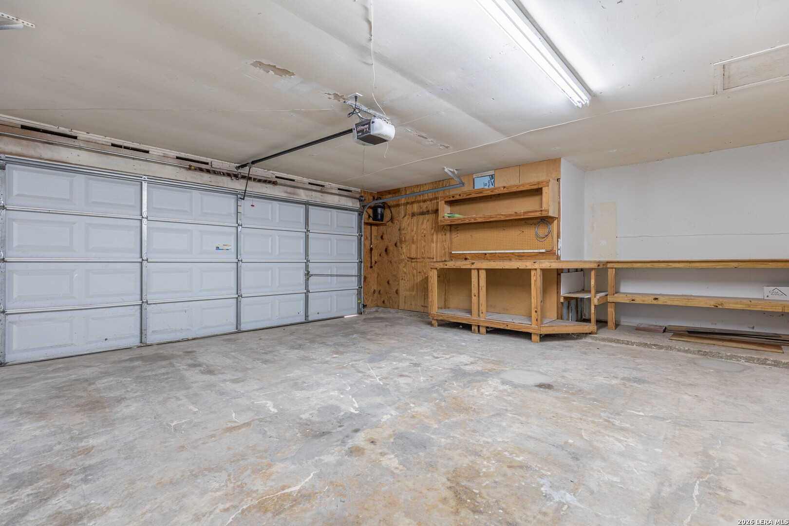 7655 Tarrasa, San Antonio, TX 78239