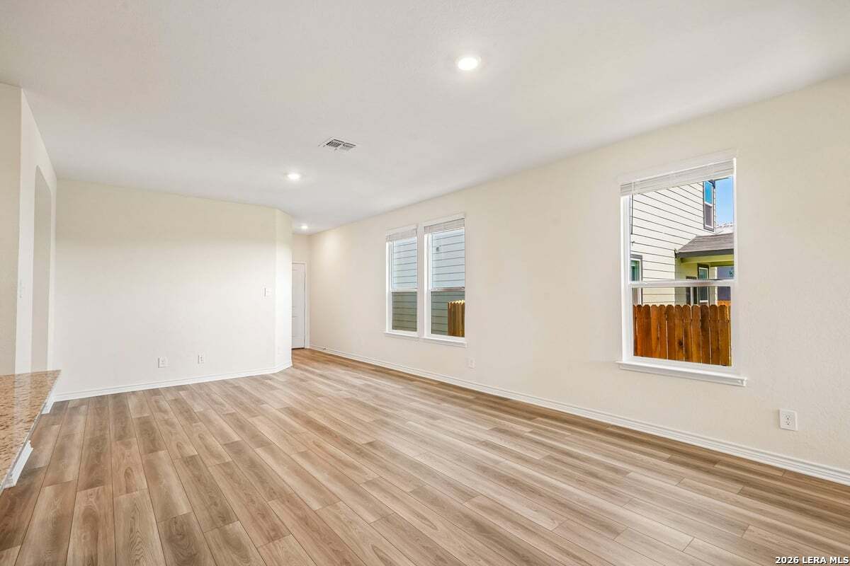 10014 JAGGER AVENUE, photo 8