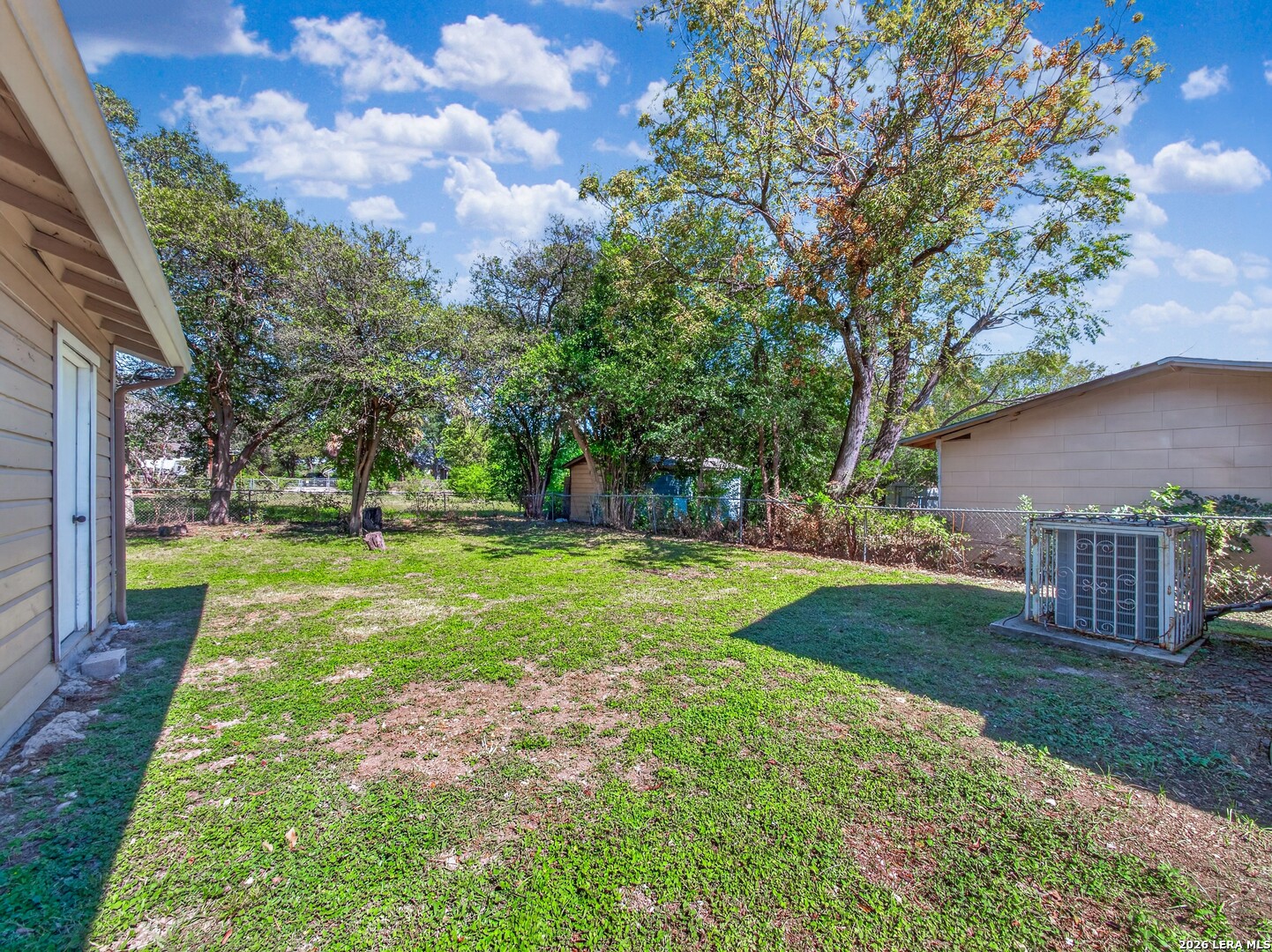 243 Octavia Pl, San Antonio, TX 78214