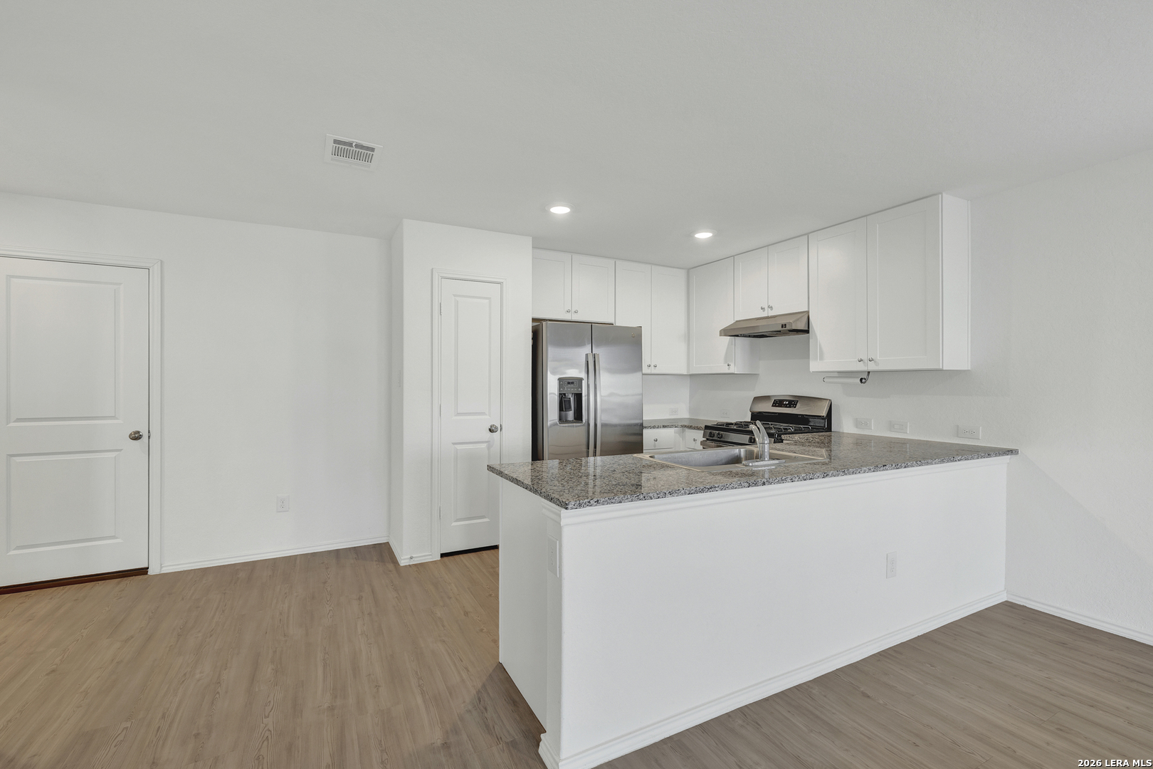 5955 SUNSET SONG LN, Bulverde, TX 78163