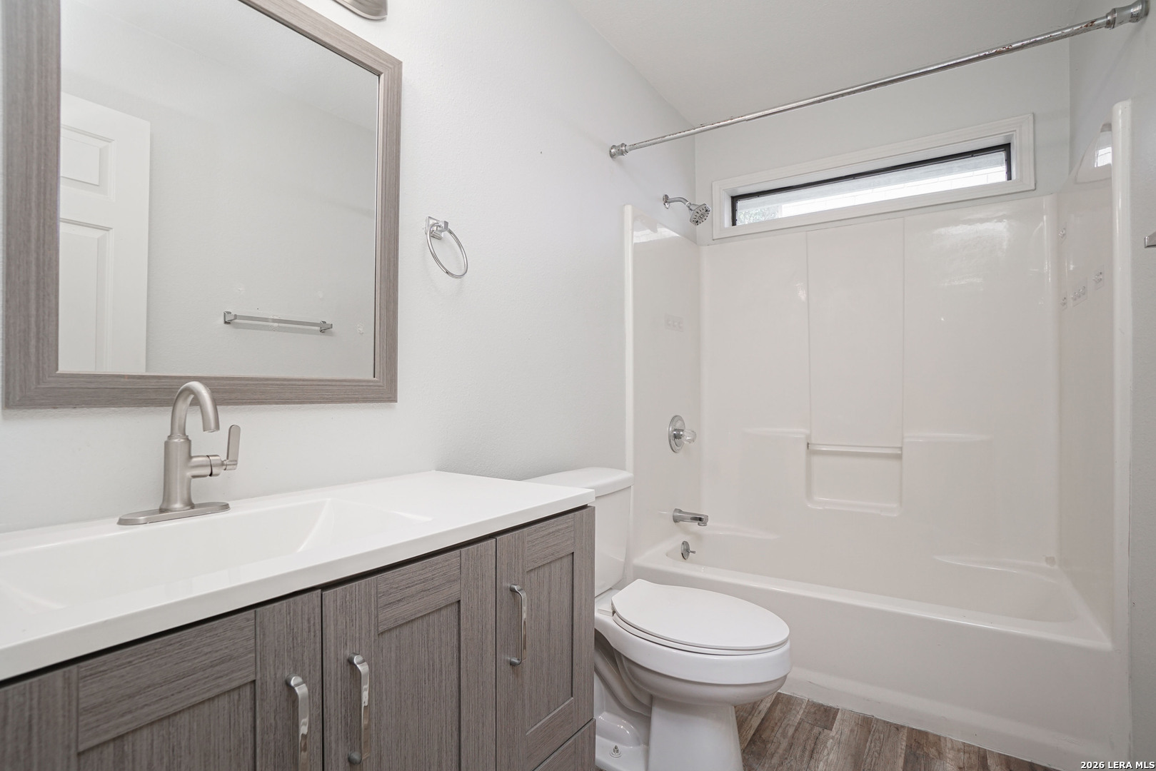 8523 Sir Galahad, San Antonio, TX 78240