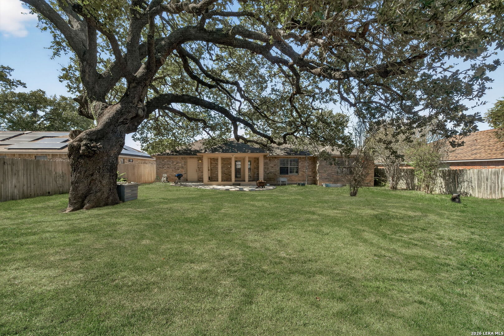 324 BUNKER HL, Pleasanton, TX 78064