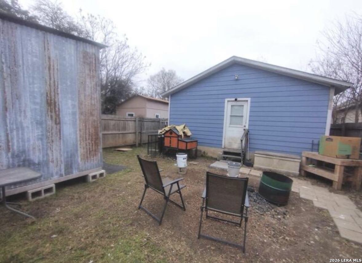 3523 S Laredo, San Antonio, TX 78207