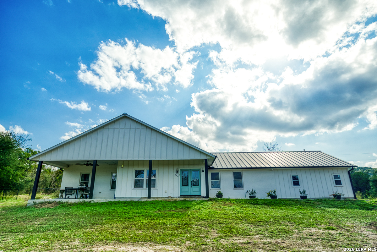 4223 STATE HIGHWAY 173 S, Bandera, TX 78003