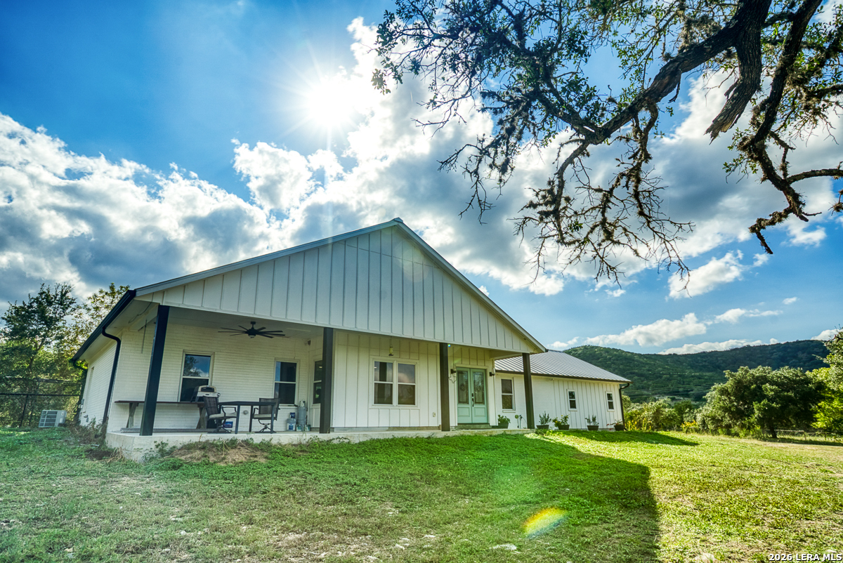 4223 STATE HIGHWAY 173 S, Bandera, TX 78003