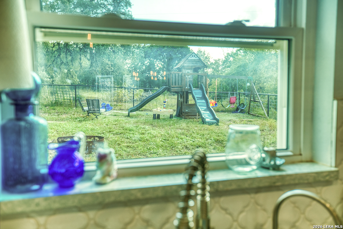 4223 STATE HIGHWAY 173 S, Bandera, TX 78003