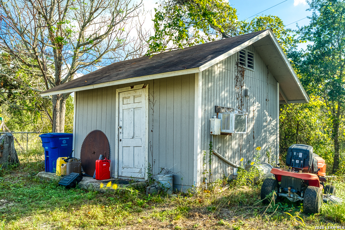 4223 STATE HIGHWAY 173 S, Bandera, TX 78003