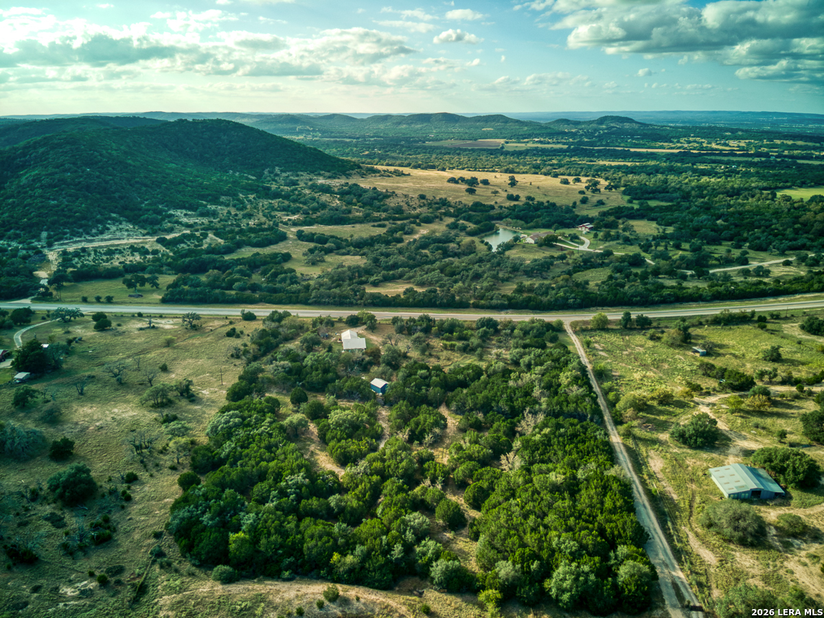 4223 STATE HIGHWAY 173 S, Bandera, TX 78003