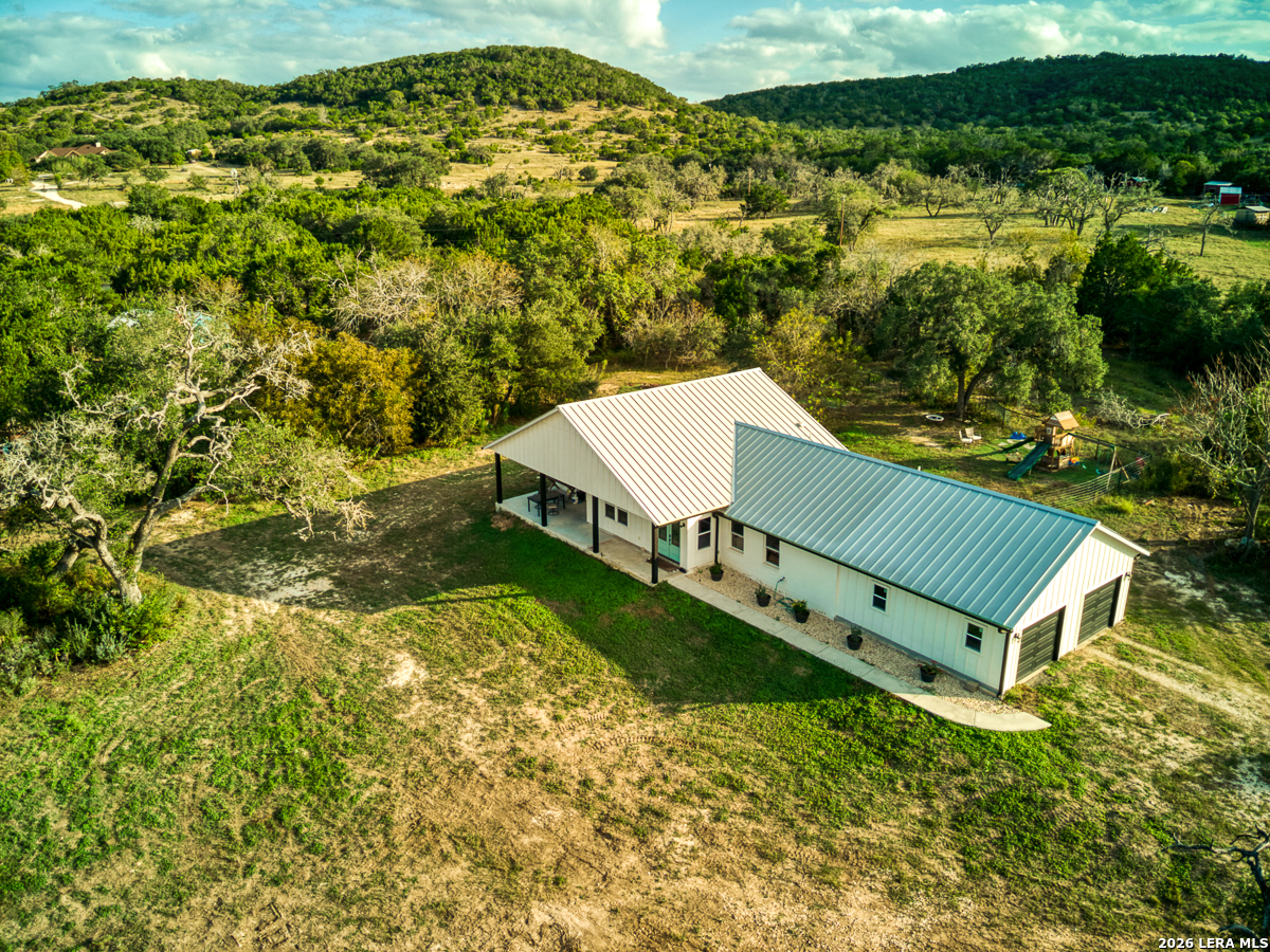 4223 STATE HIGHWAY 173 S, Bandera, TX 78003